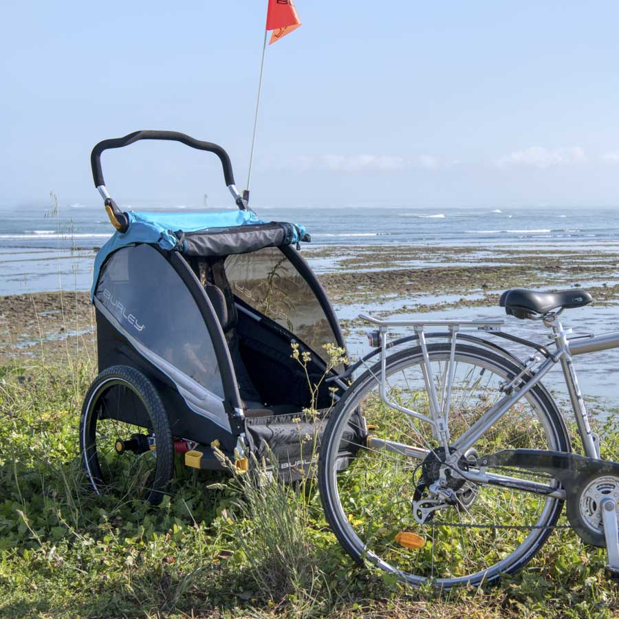 Location remorque de vélo pour enfant 6 à 12 mois sur l'île d'Oléron