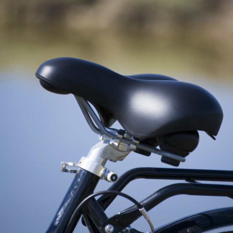 Velo-Adulte-6-vitesses-Mixte_©VELOS17LOISIRS_2022