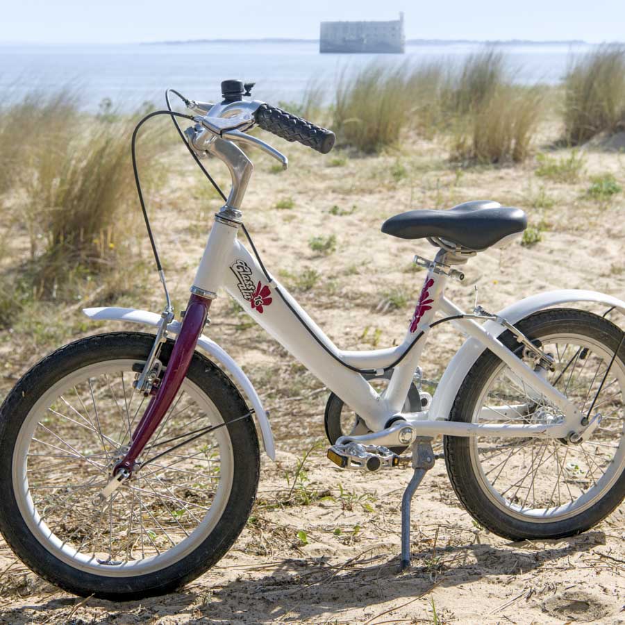 Location de vélo enfant 6 à 10 ans garçon et fille sur l'ile d'Oléron