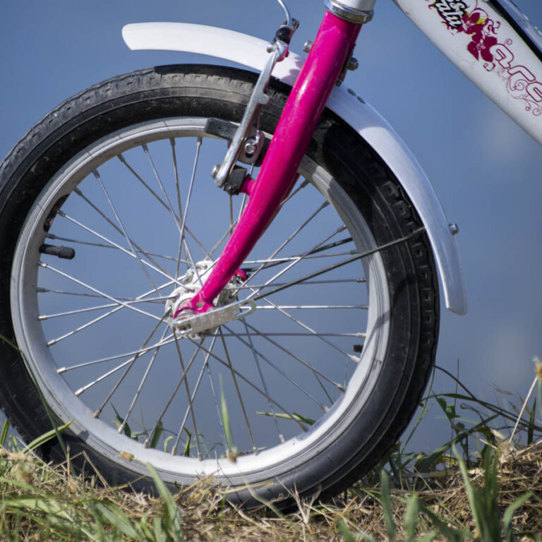 Velo-Enfant-5-6-ans-Fille-Garçon_©VELOS17LOISIRS_2022